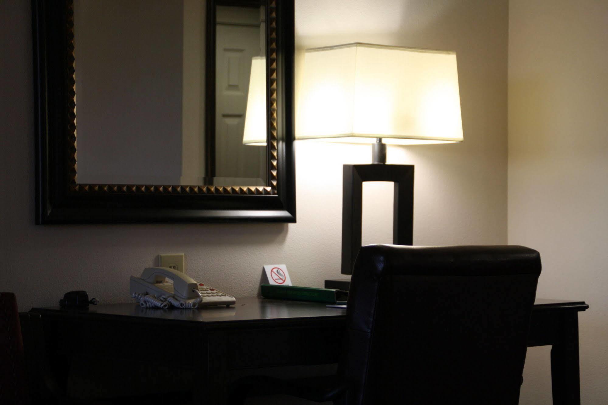 Spark By Hilton Charlotte Tyvola I-77 Екстериор снимка